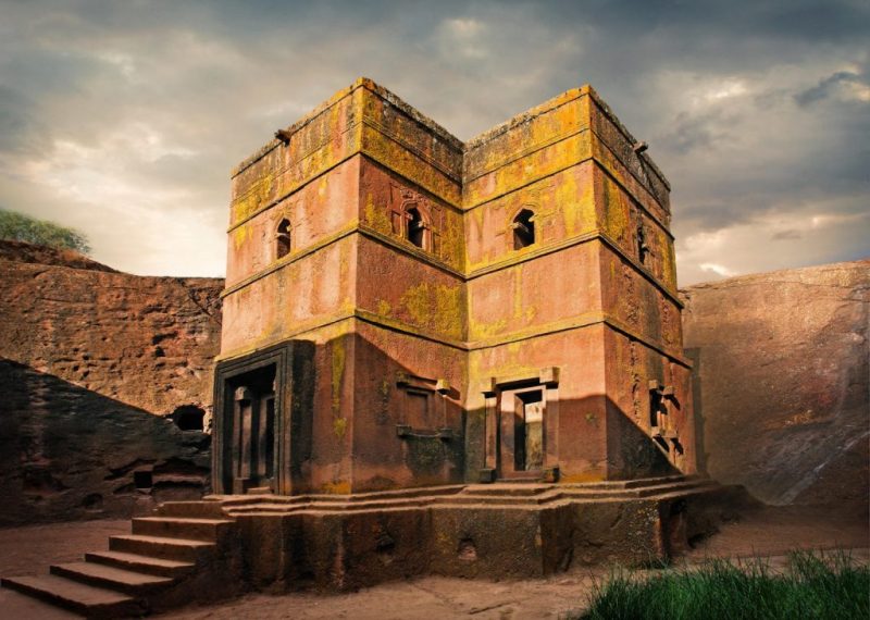 Nha tho thanh George Lalibela.