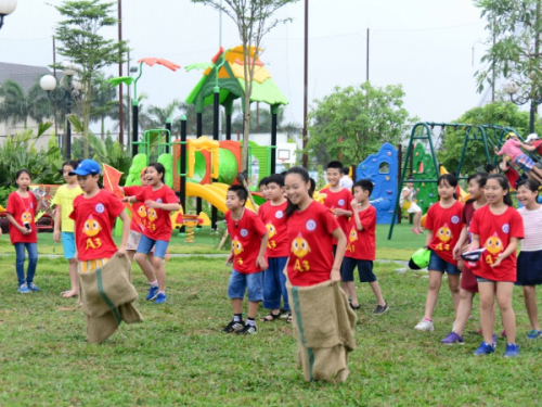 Hoạt động teambuilding